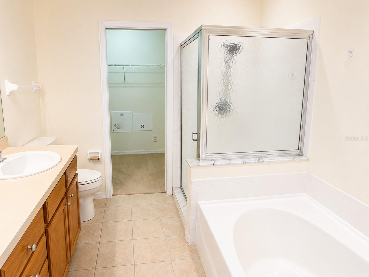 PALMBROOKE TWNHMS - Residential Lease