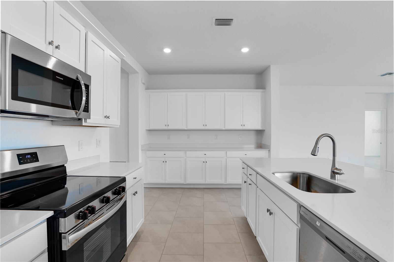 RYE RANCH - Residential