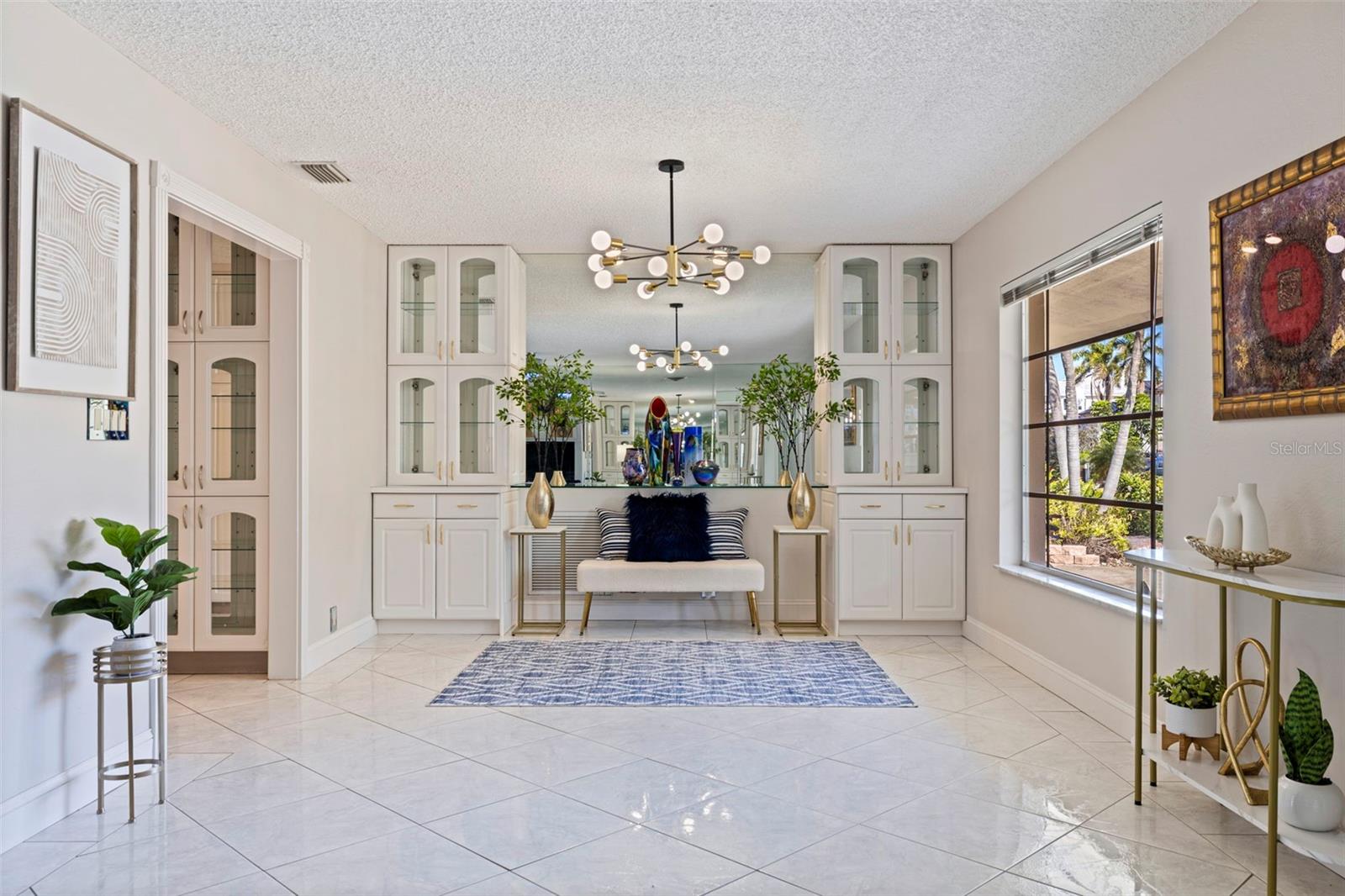 TIERRA VERDE - Residential