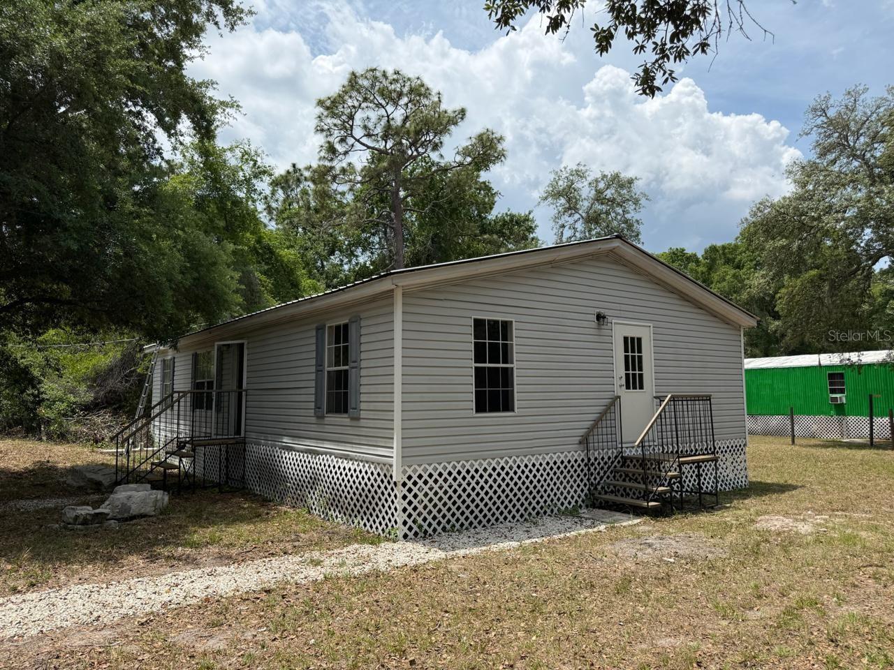 MOON LAKE ESTATES - Residential
