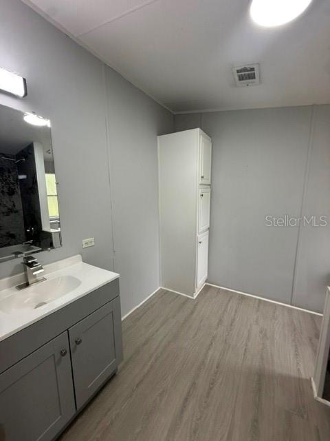 MOON LAKE ESTATES - Residential