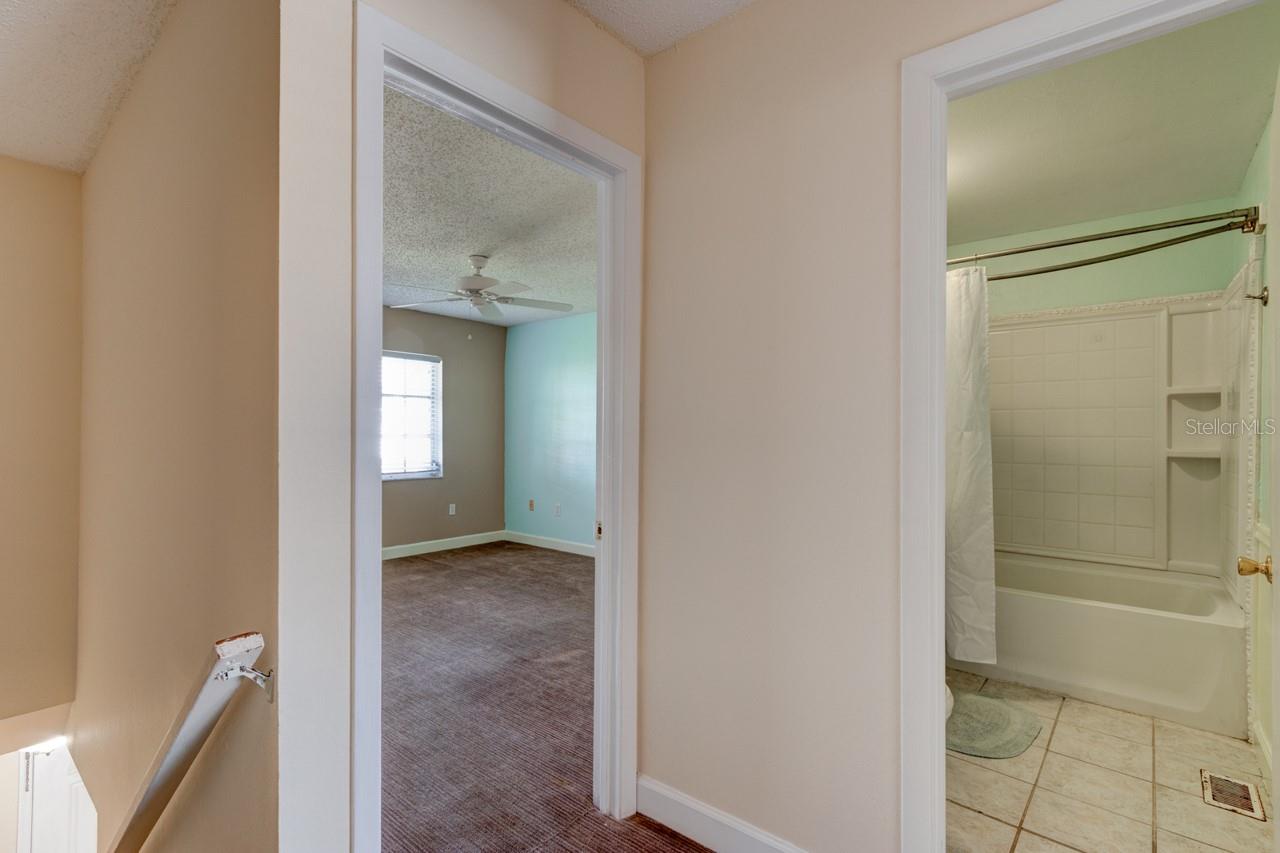 TALLWOOD OAKS CONDO - Residential