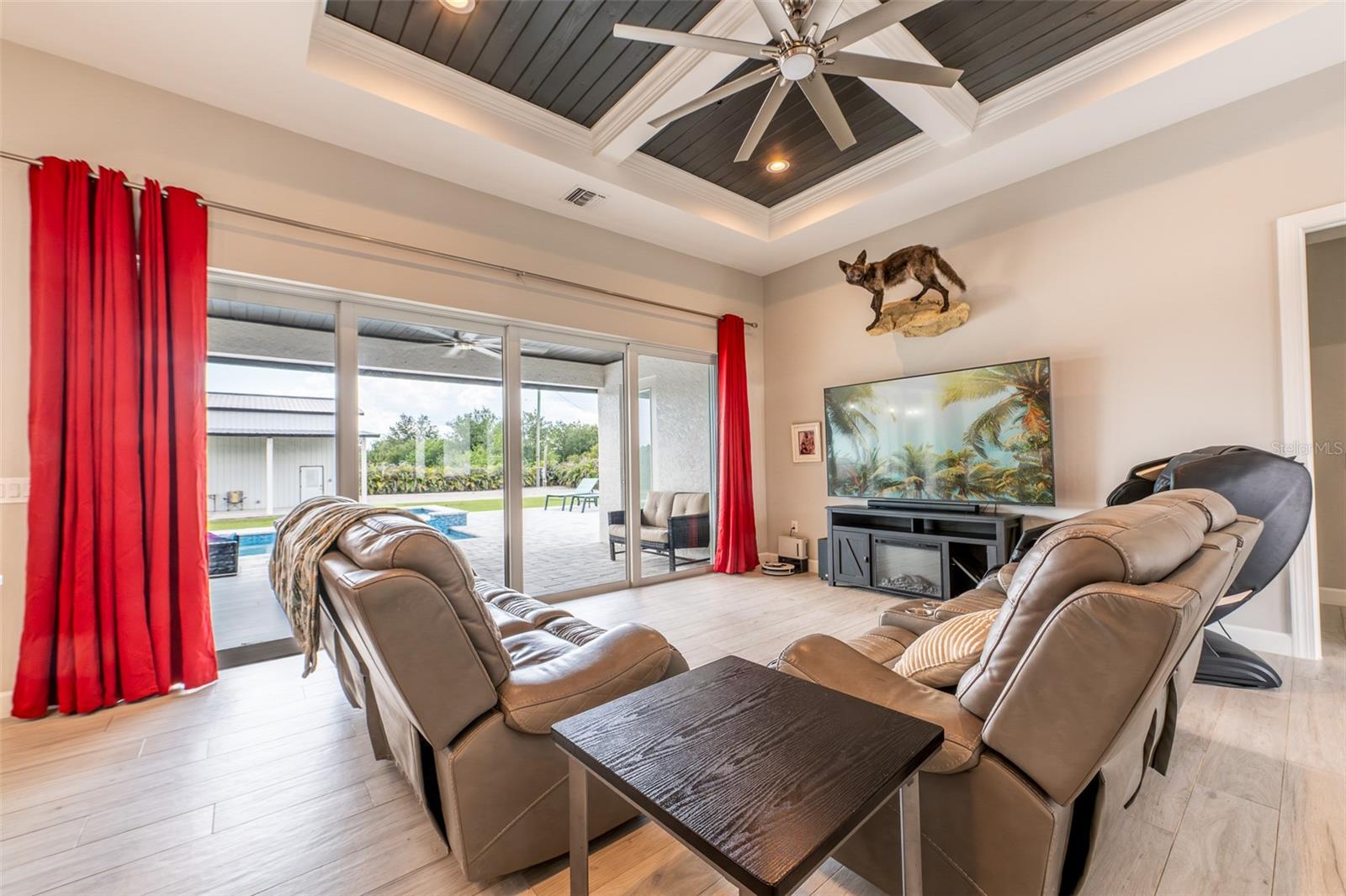 ACREAGE & UNREC - Residential