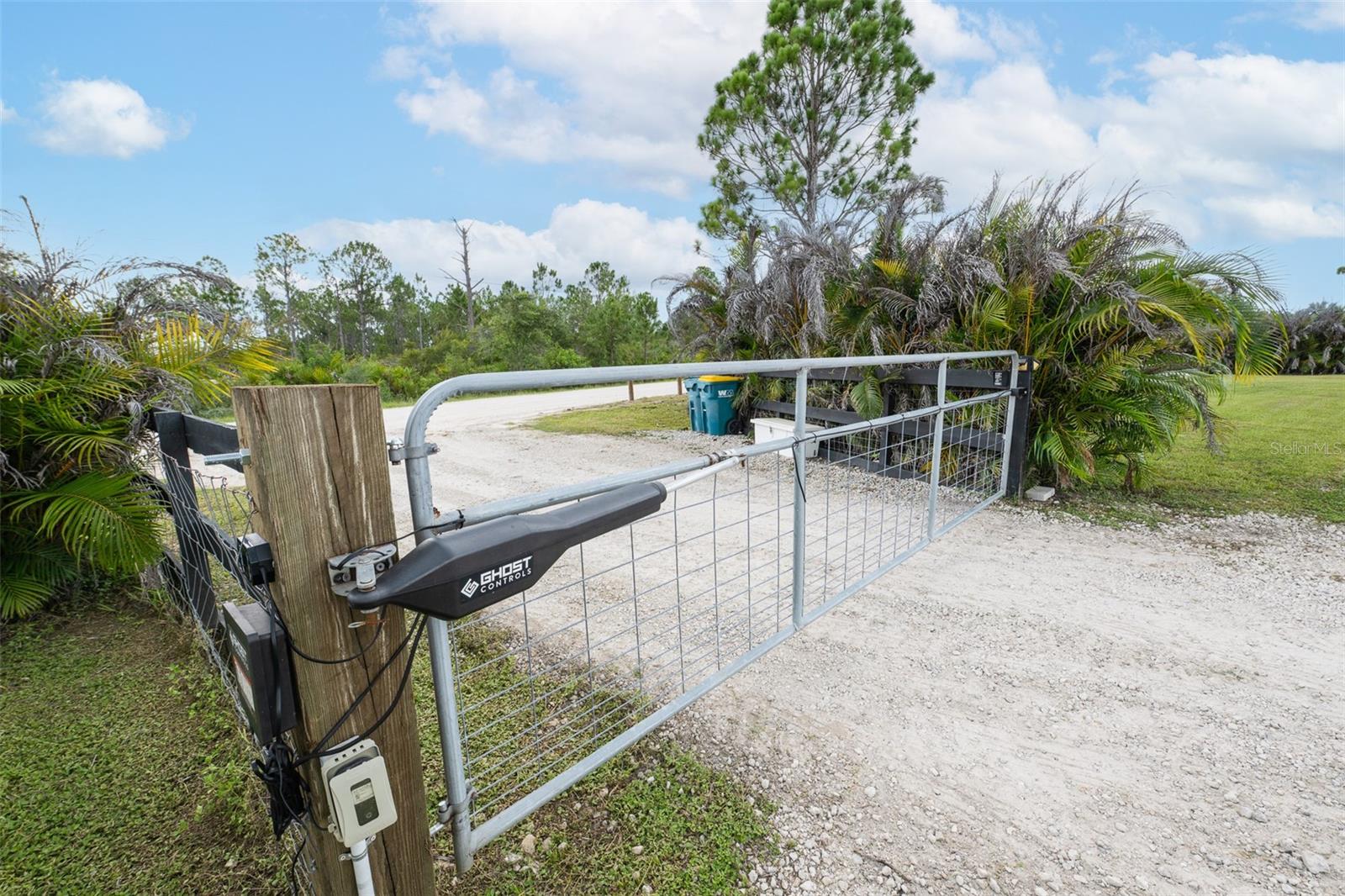 ACREAGE & UNREC - Residential