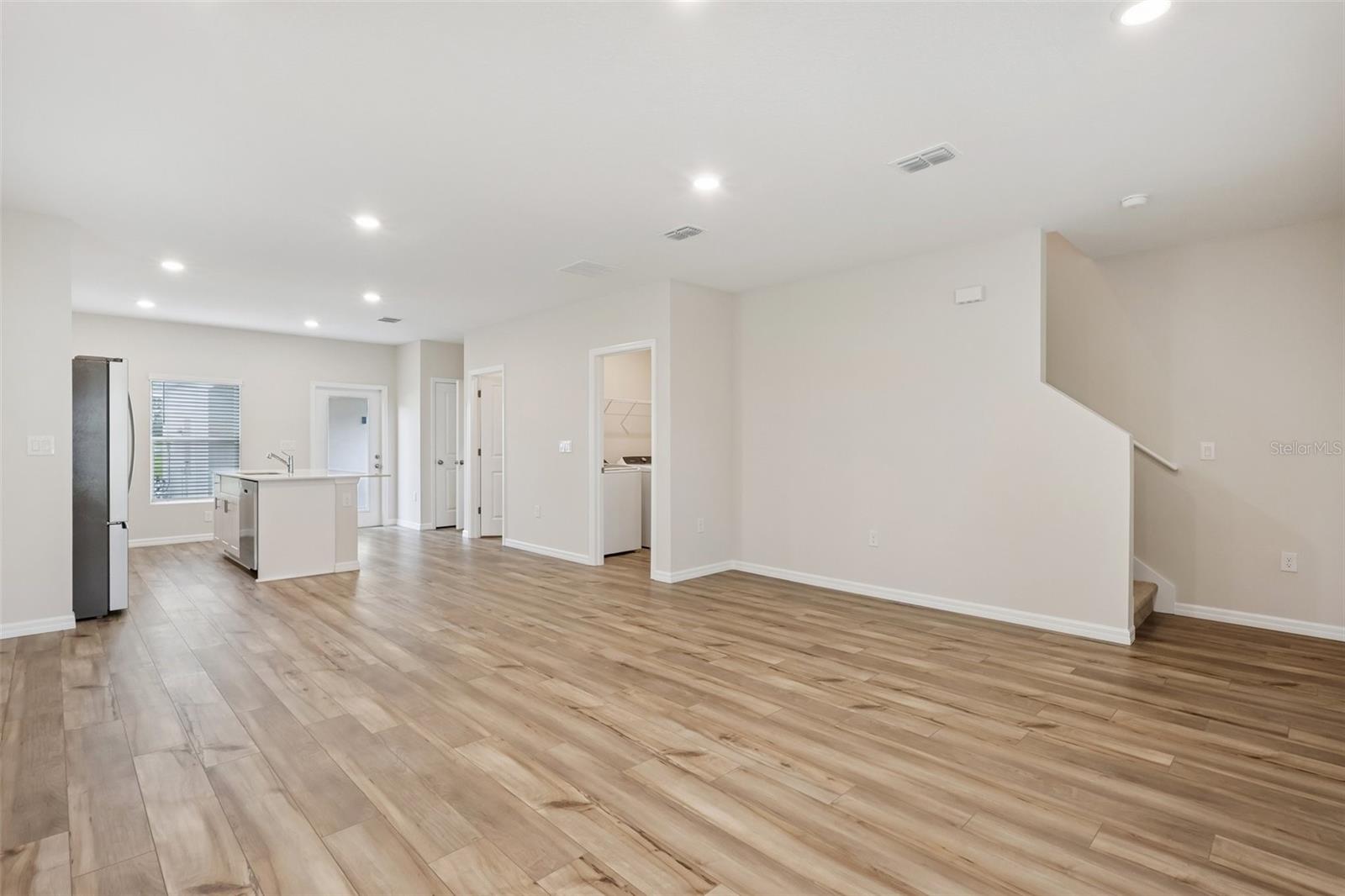 PASADENA RIDGE - Residential