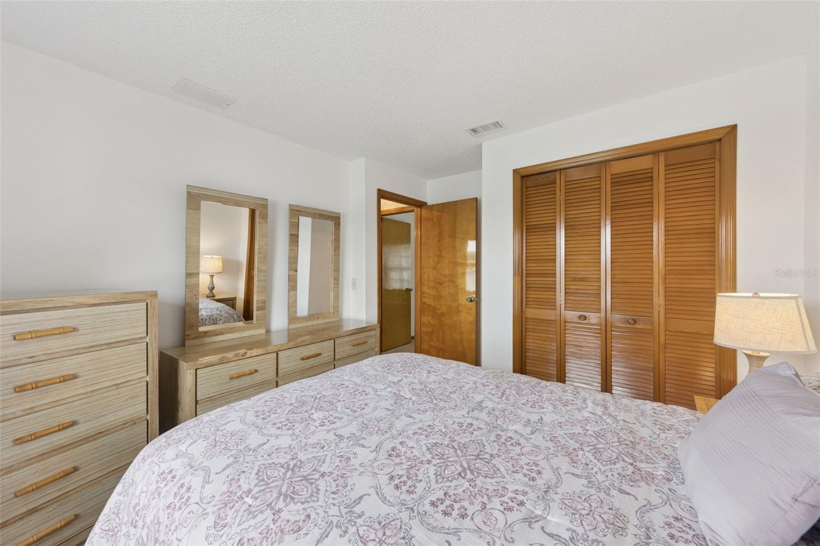 LAKE MARIE ESTATES REP - Residential