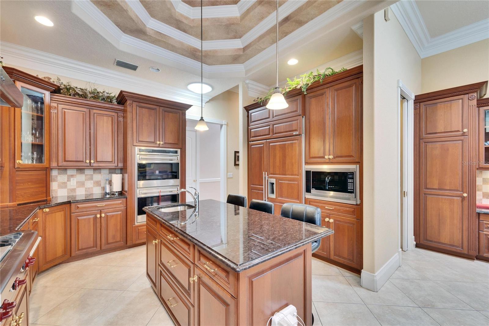 KEYSTONE SHORES ESTATES - Residential