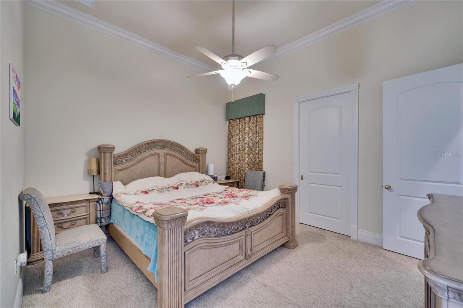 KEYSTONE SHORES ESTATES - Residential