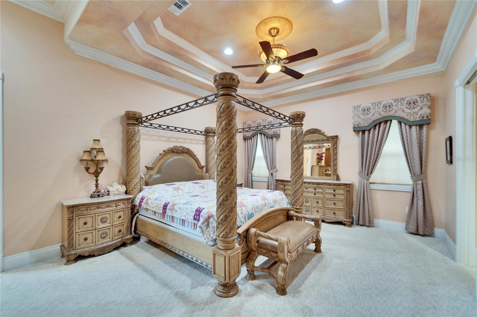 KEYSTONE SHORES ESTATES - Residential