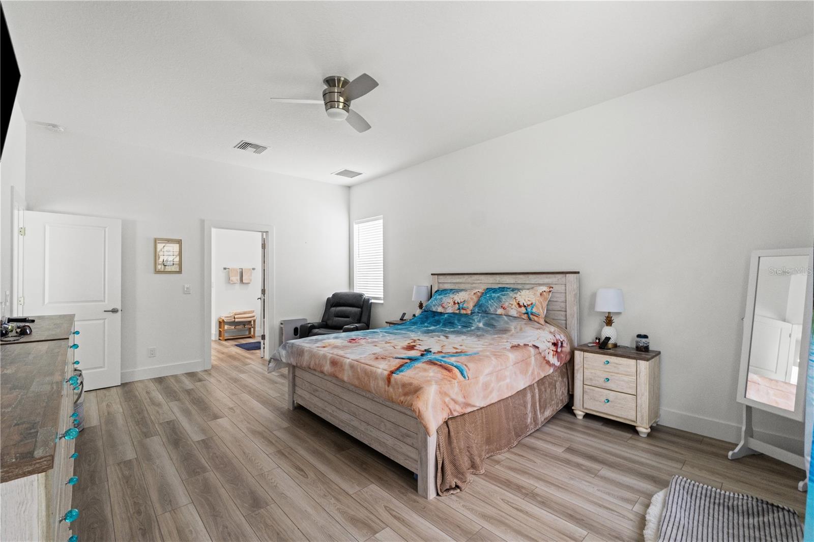ROYAL HIGHLANDS - Residential