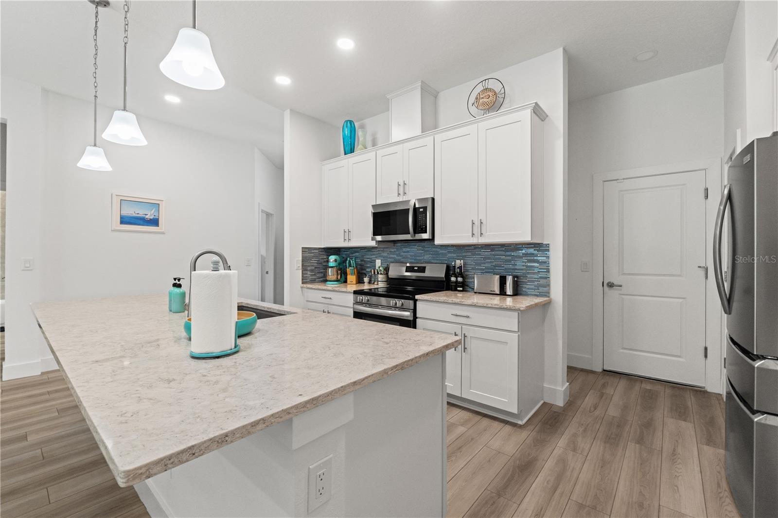 ROYAL HIGHLANDS - Residential