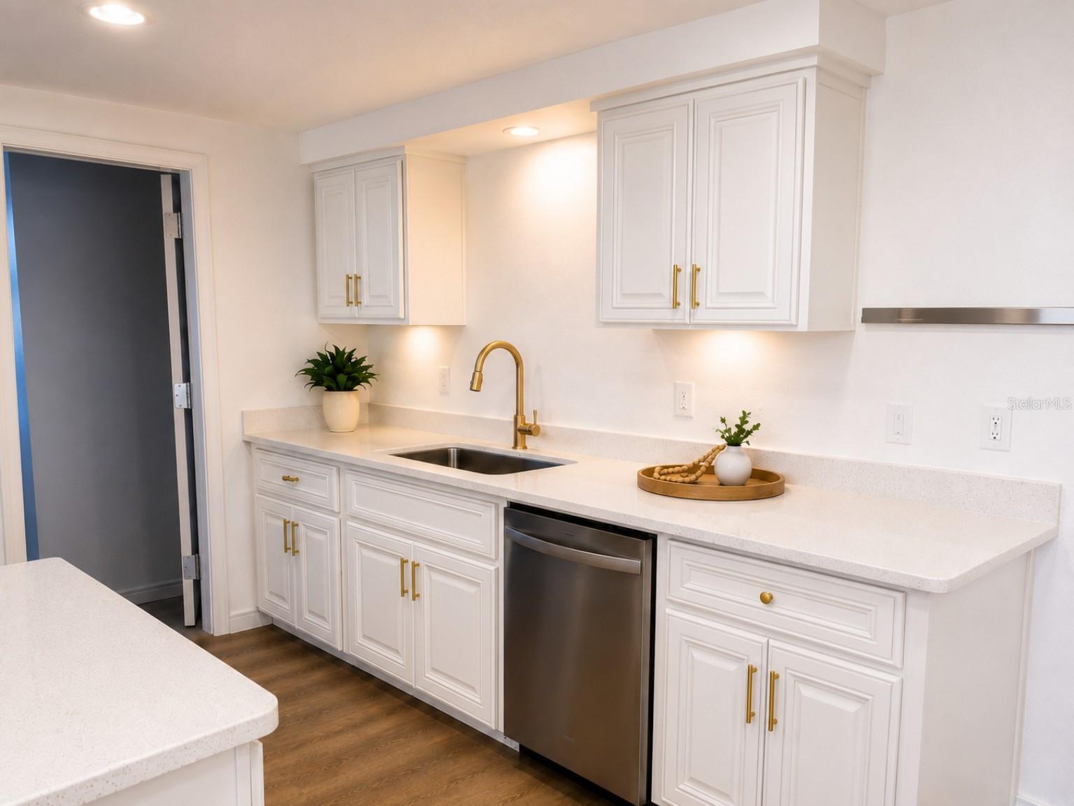 PALM TERRACE GARDENS - Residential