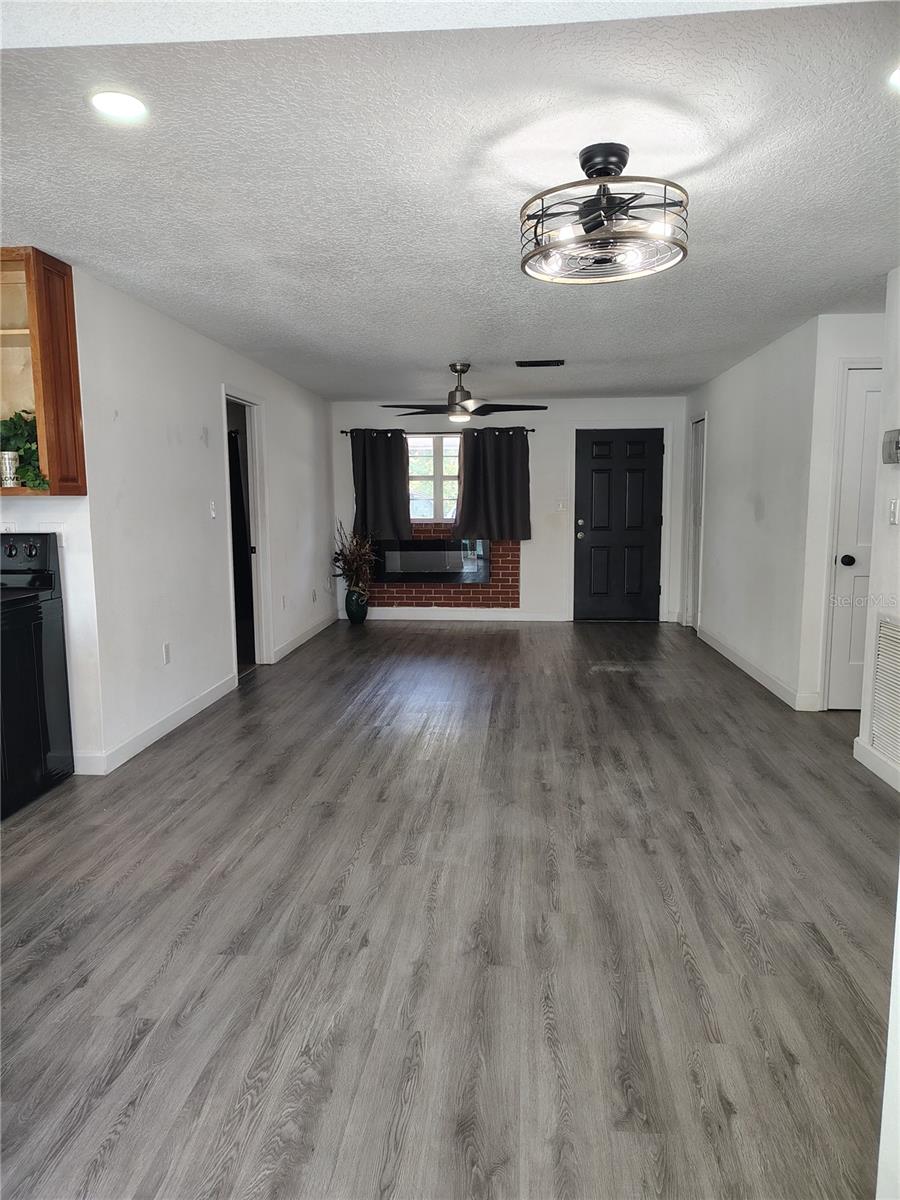 GOLFVIEW HEIGHTS - Residential