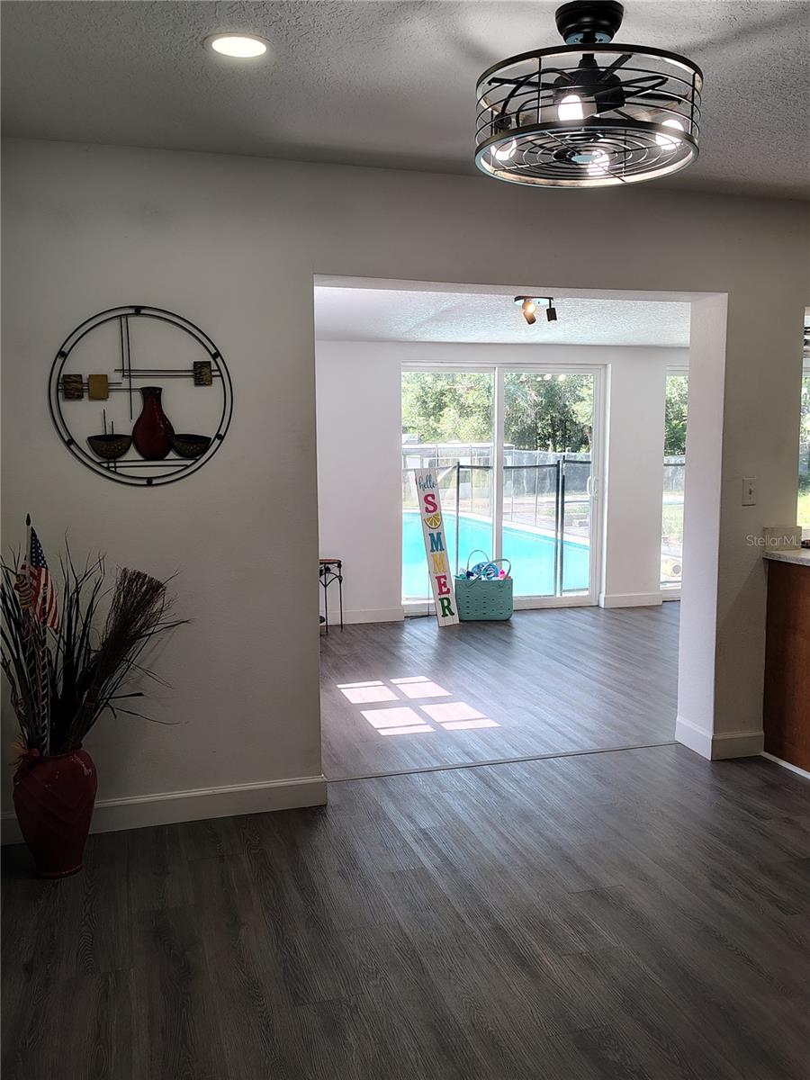 GOLFVIEW HEIGHTS - Residential