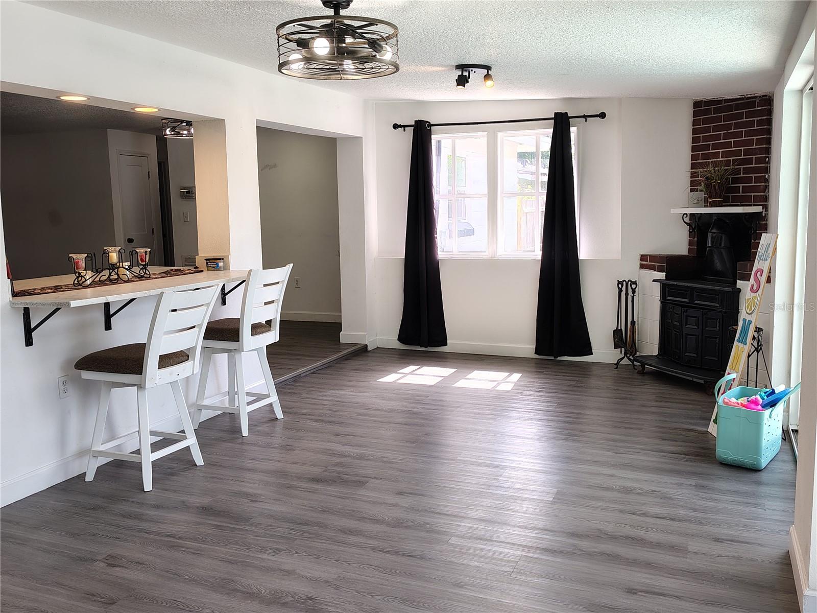 GOLFVIEW HEIGHTS - Residential