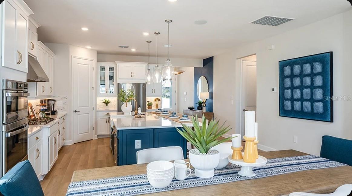 HILLCREST - Residential