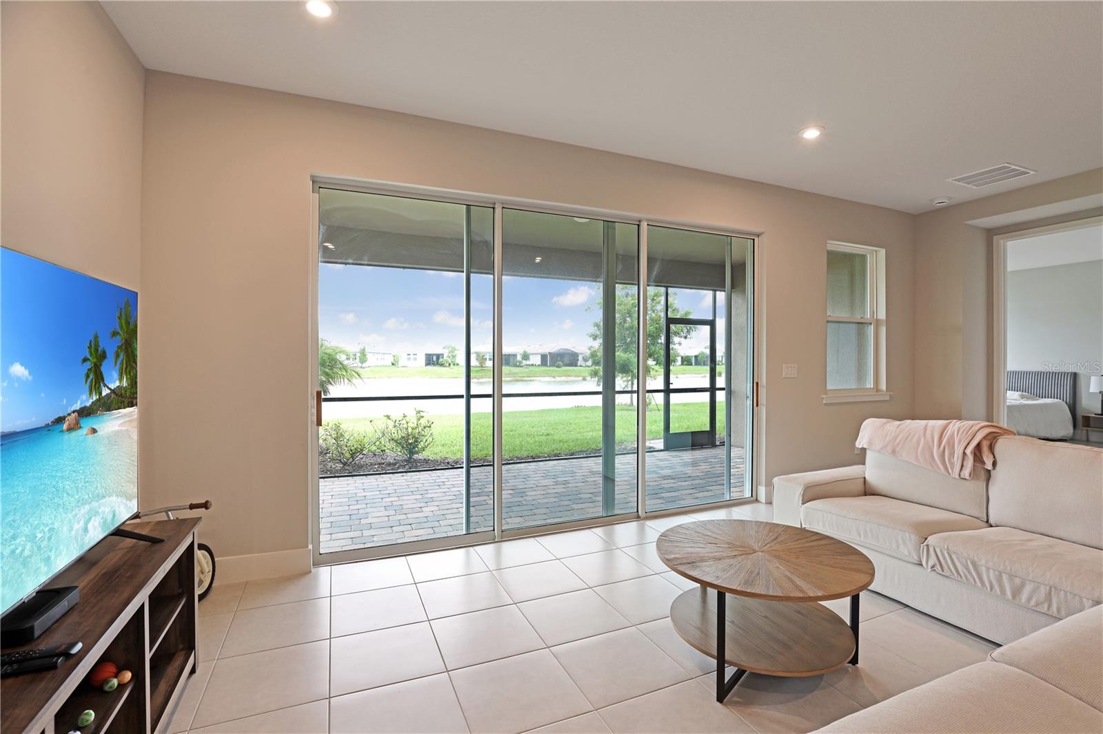 SUNSTONE VILLAGE F5 PH 1A & 1B - Residential Lease