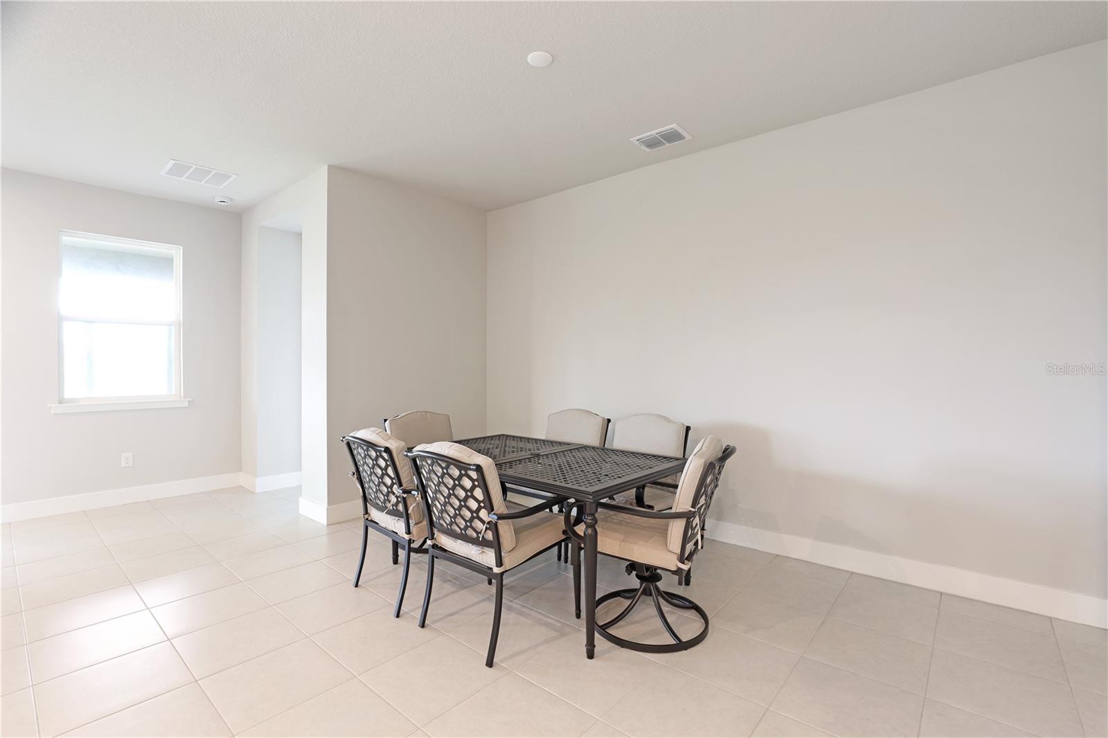 SUNSTONE VILLAGE F5 PH 1A & 1B - Residential Lease