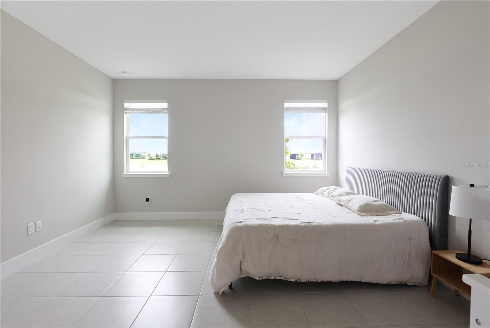 SUNSTONE VILLAGE F5 PH 1A & 1B - Residential Lease
