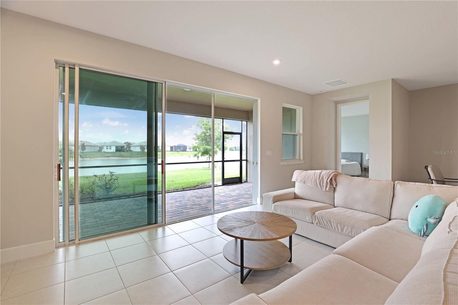 SUNSTONE VILLAGE F5 PH 1A & 1B - Residential Lease