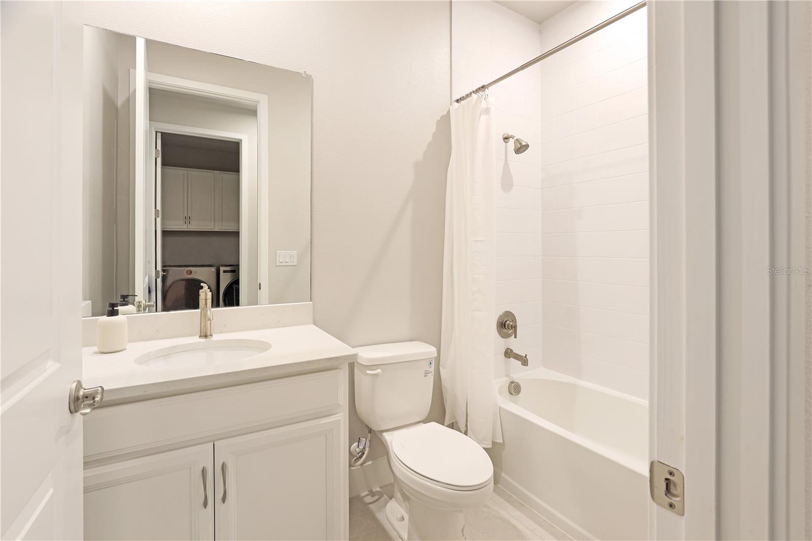 SUNSTONE VILLAGE F5 PH 1A & 1B - Residential Lease