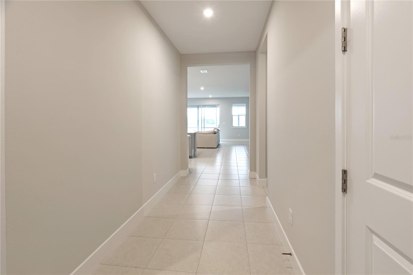 SUNSTONE VILLAGE F5 PH 1A & 1B - Residential Lease