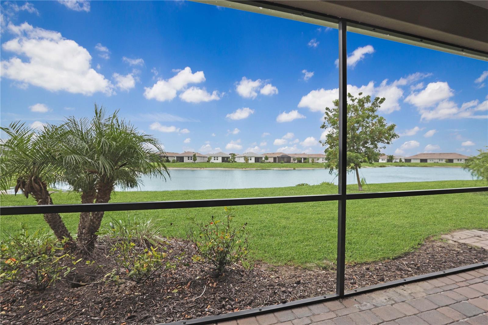 SUNSTONE VILLAGE F5 PH 1A & 1B - Residential Lease
