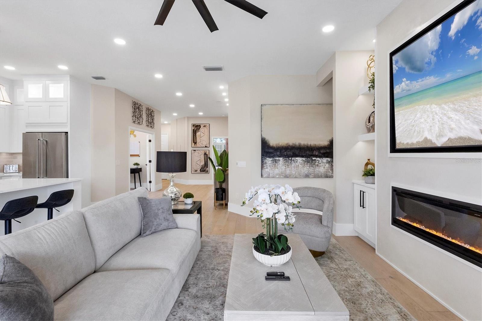 RIVER CLUB - Residential