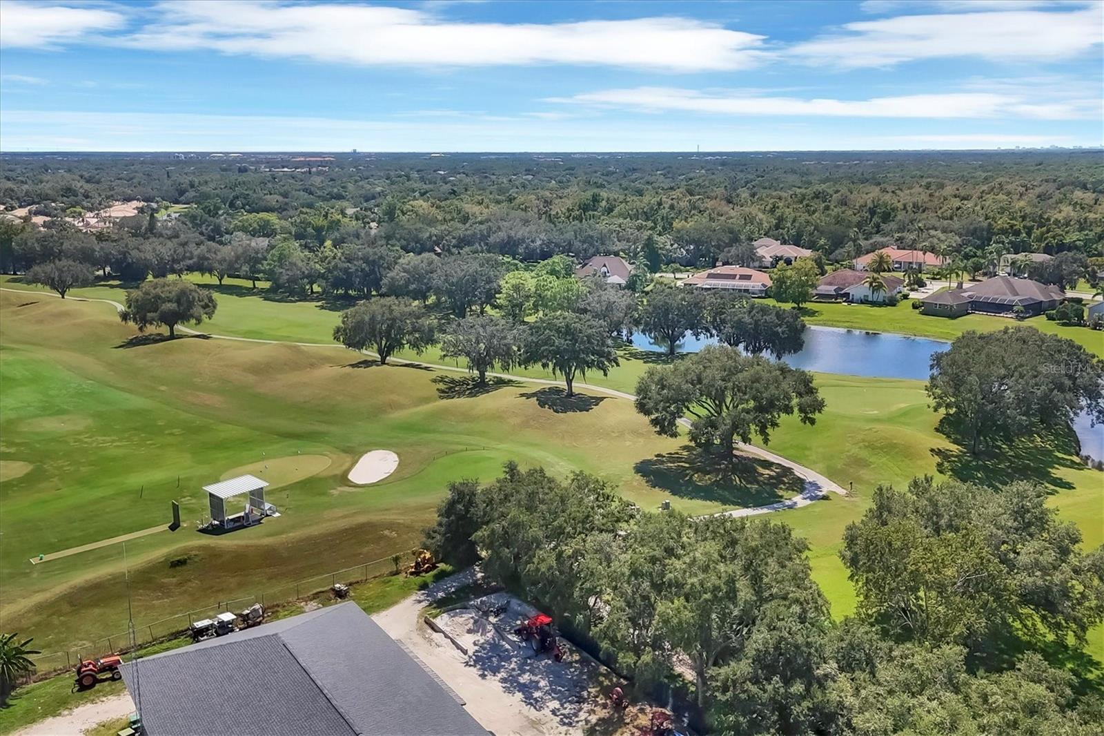 RIVER CLUB - Residential