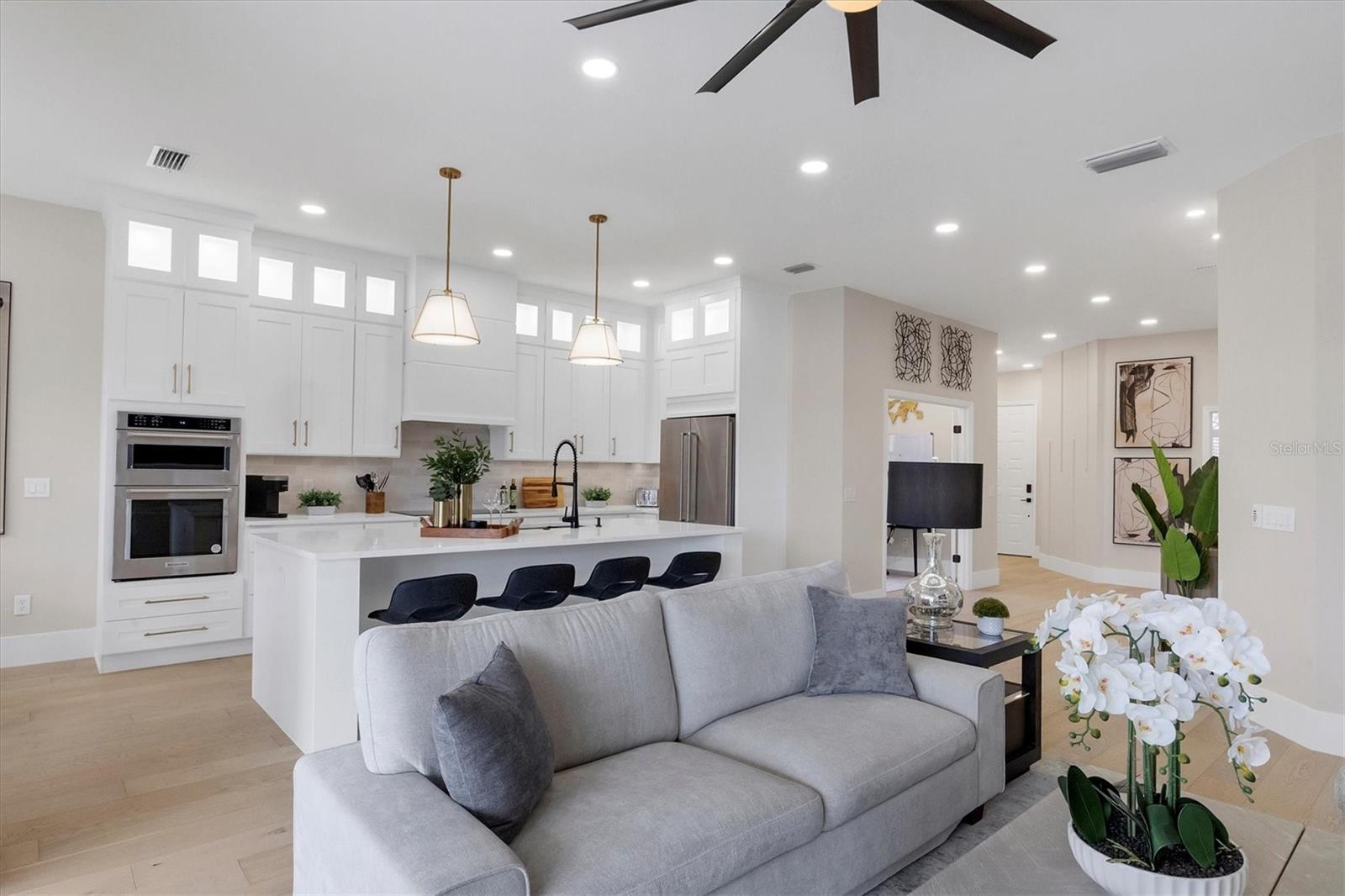 RIVER CLUB - Residential