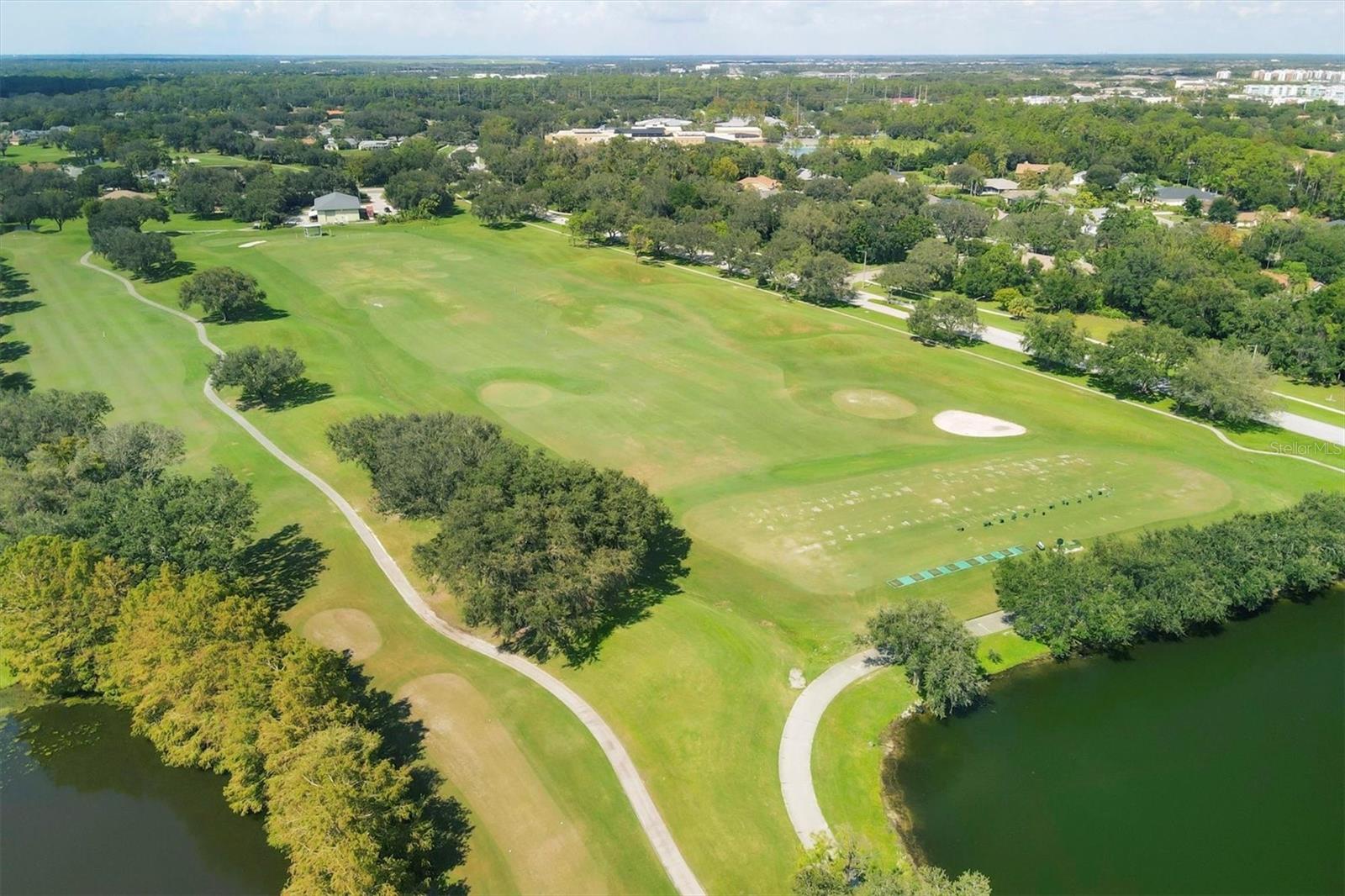 RIVER CLUB - Residential