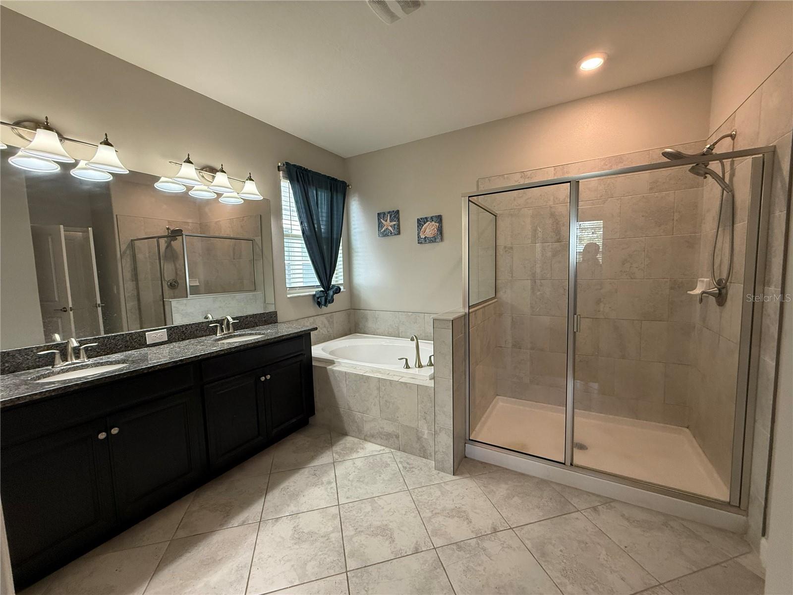 SOUTH FORK BARRINGTON - Residential