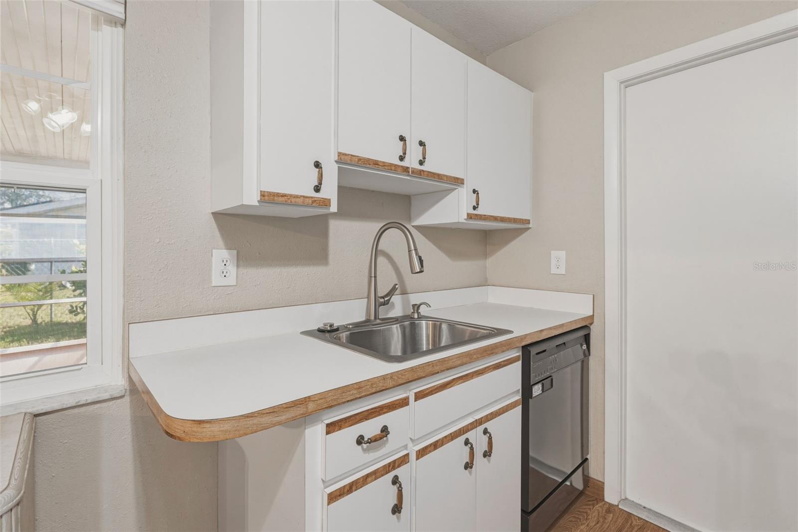 PORT CHARLOTTE 15 REP 02 - Residential