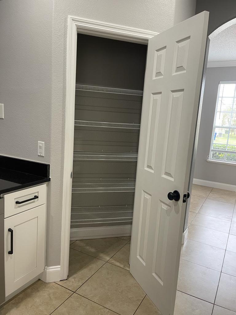 EAGLES NEST AT THE OAKS - Residential Lease