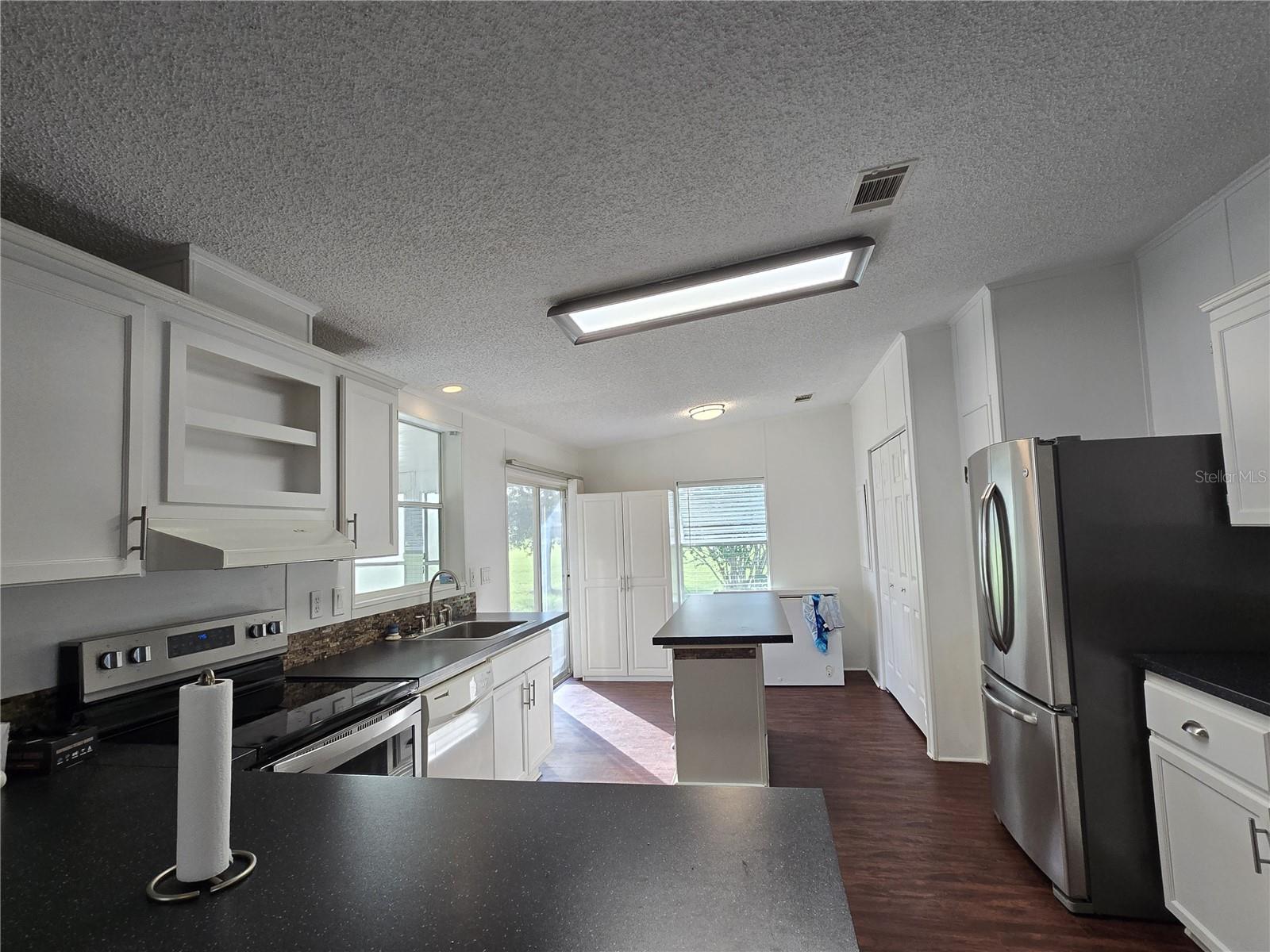 ZELLWOOD STATION COOP MH PARK - Residential