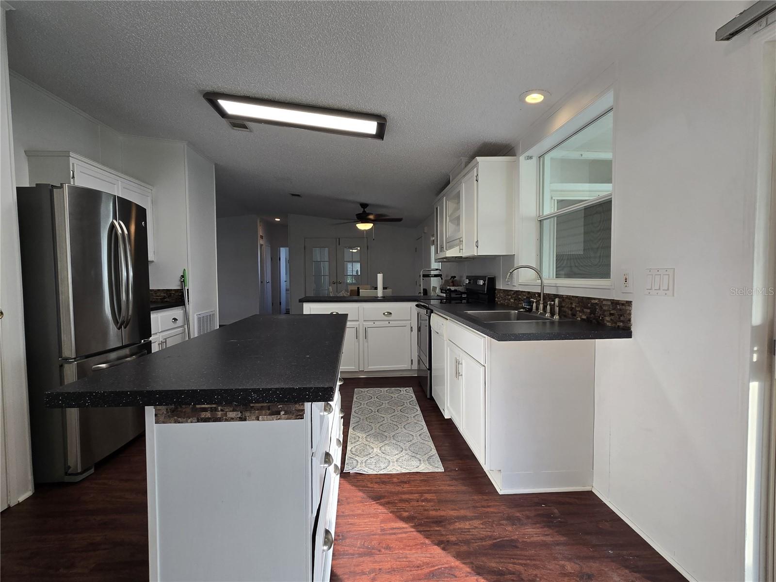 ZELLWOOD STATION COOP MH PARK - Residential