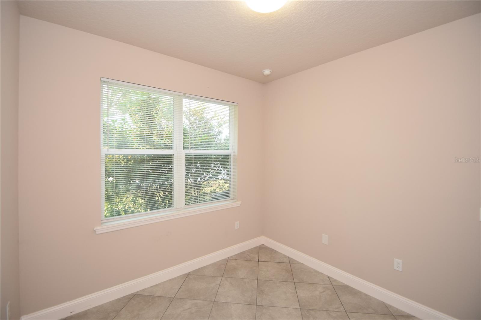 QUAIL HOLLOW - Residential Lease