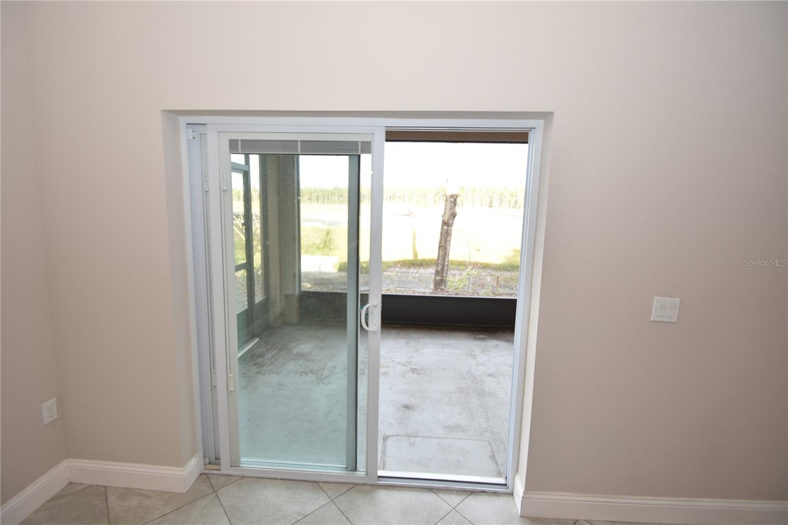QUAIL HOLLOW - Residential Lease