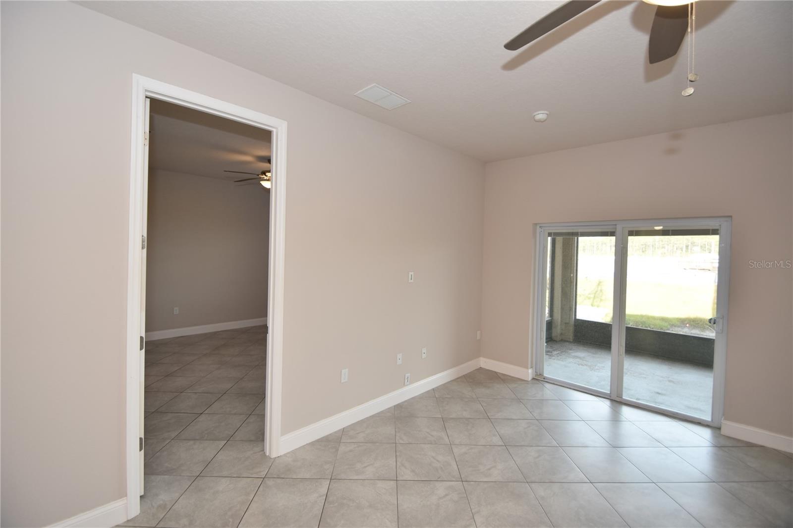 QUAIL HOLLOW - Residential Lease