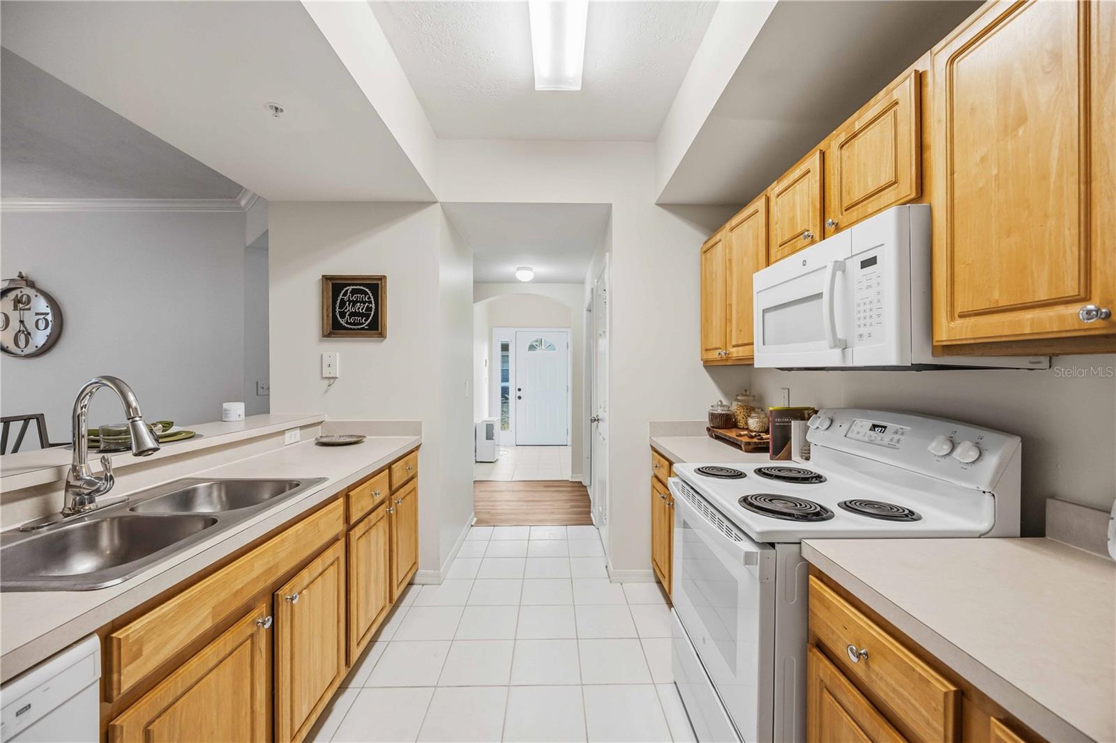 LAS PALMAS OF SARASOTA - Residential