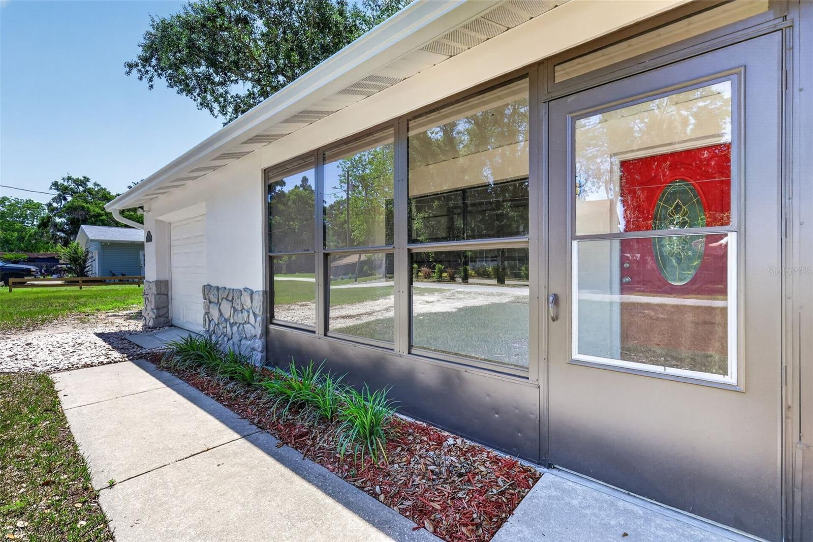 HI LAND COURT - Residential