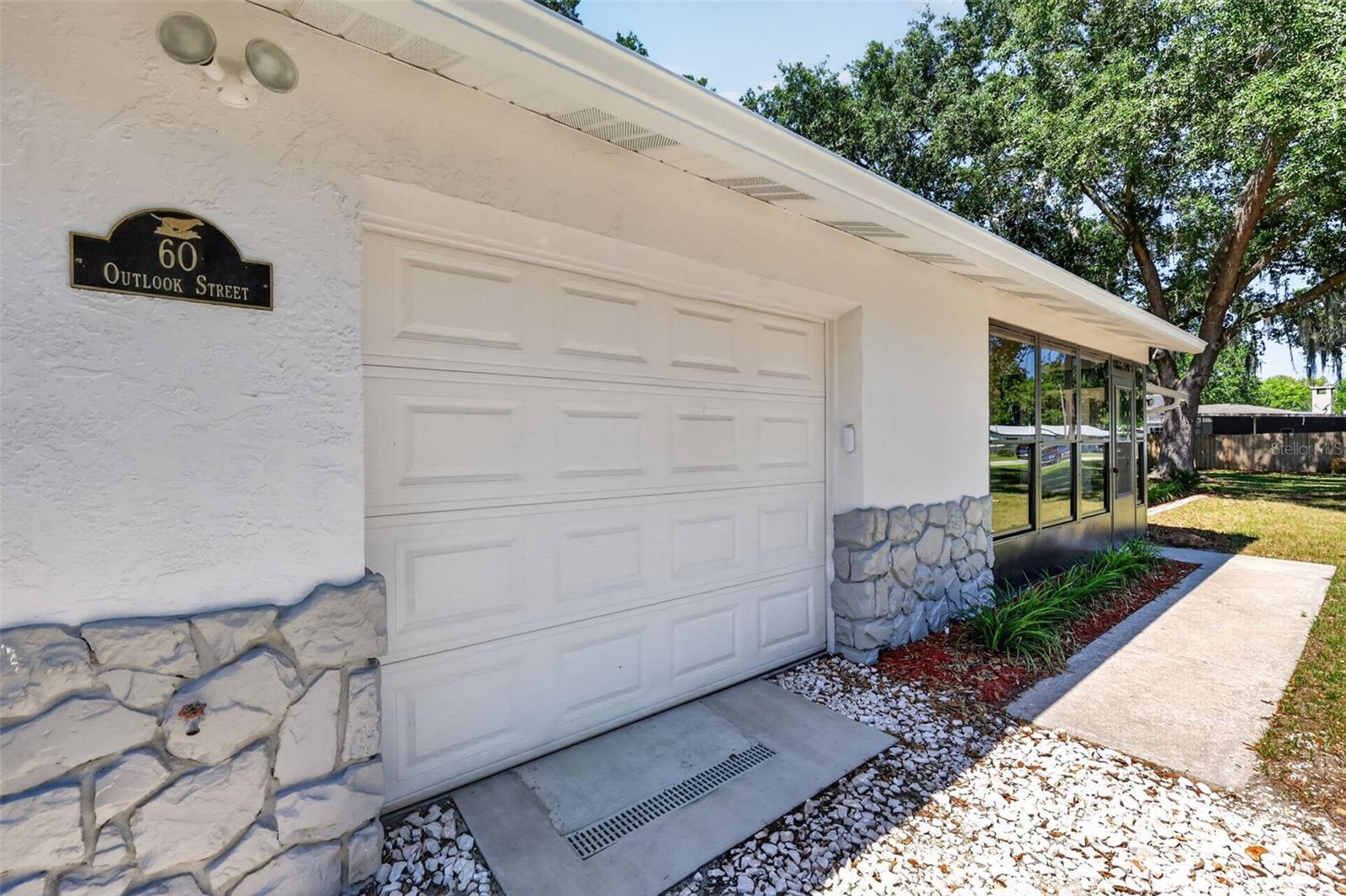 HI LAND COURT - Residential