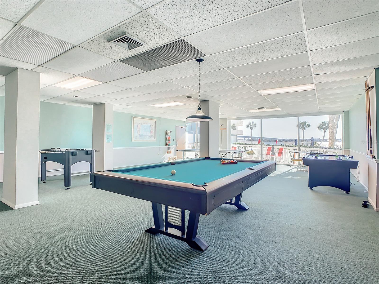 Bayshore Bath & Tennis Club Condo - Residential