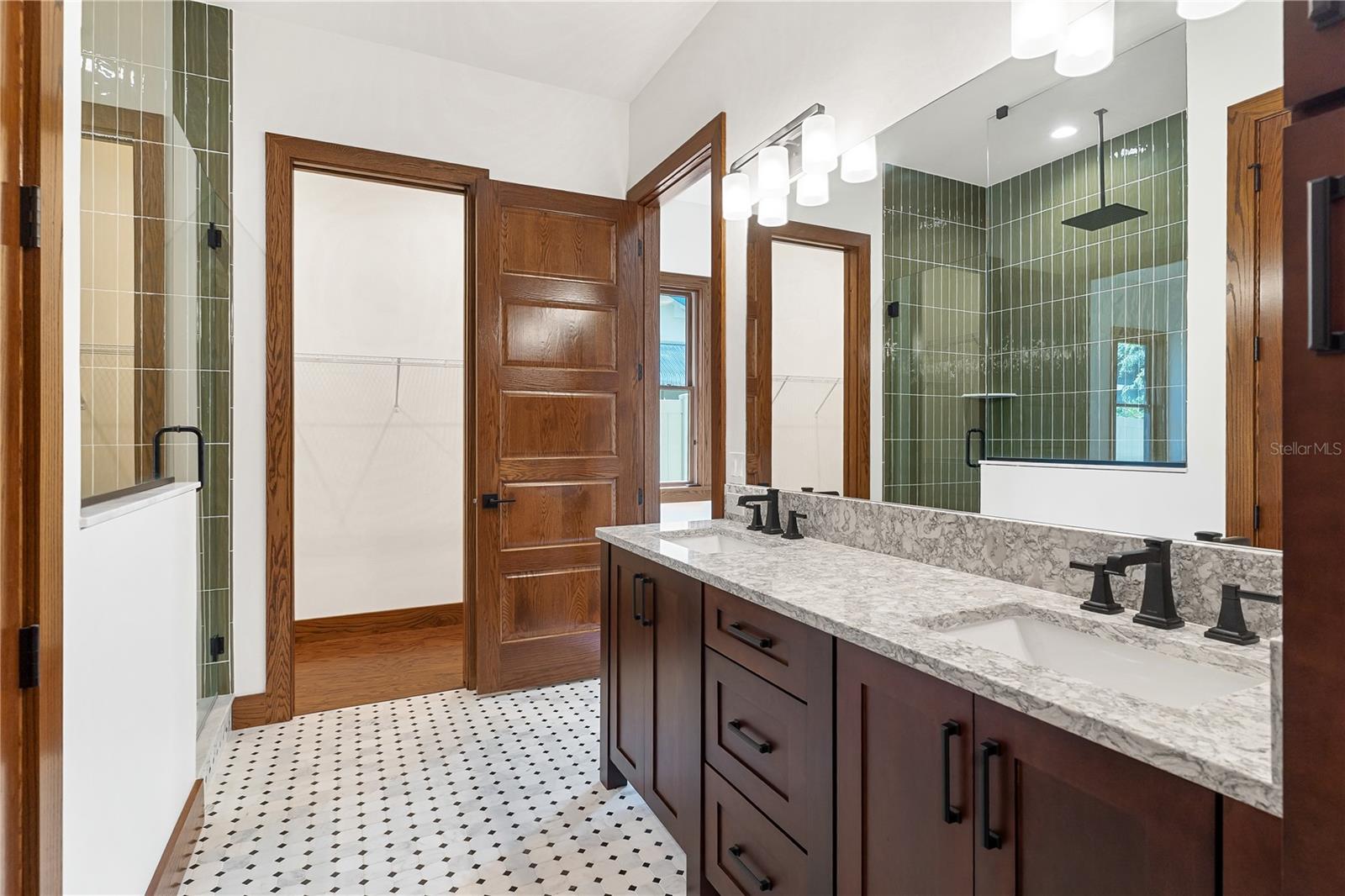 PALMORA PARK - Residential
