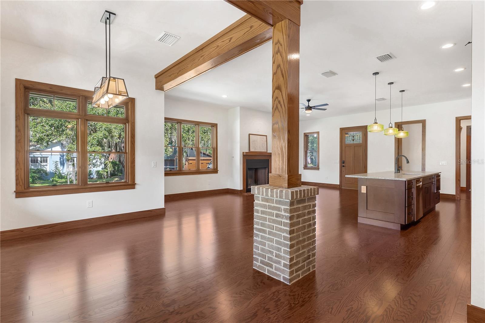 PALMORA PARK - Residential