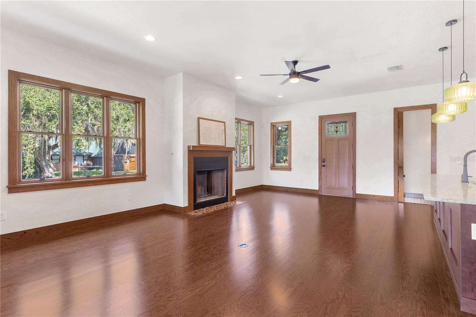 PALMORA PARK - Residential