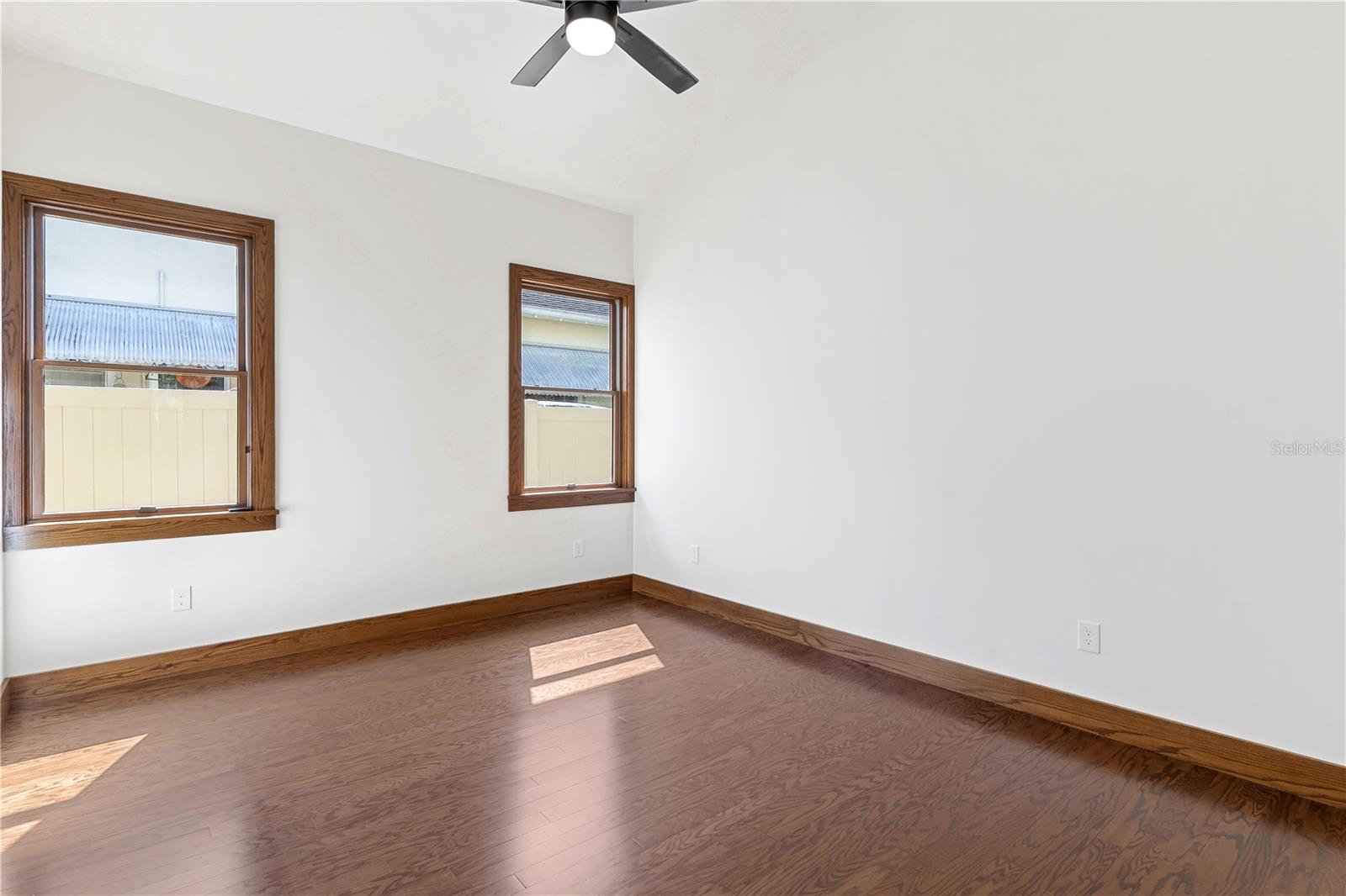 PALMORA PARK - Residential