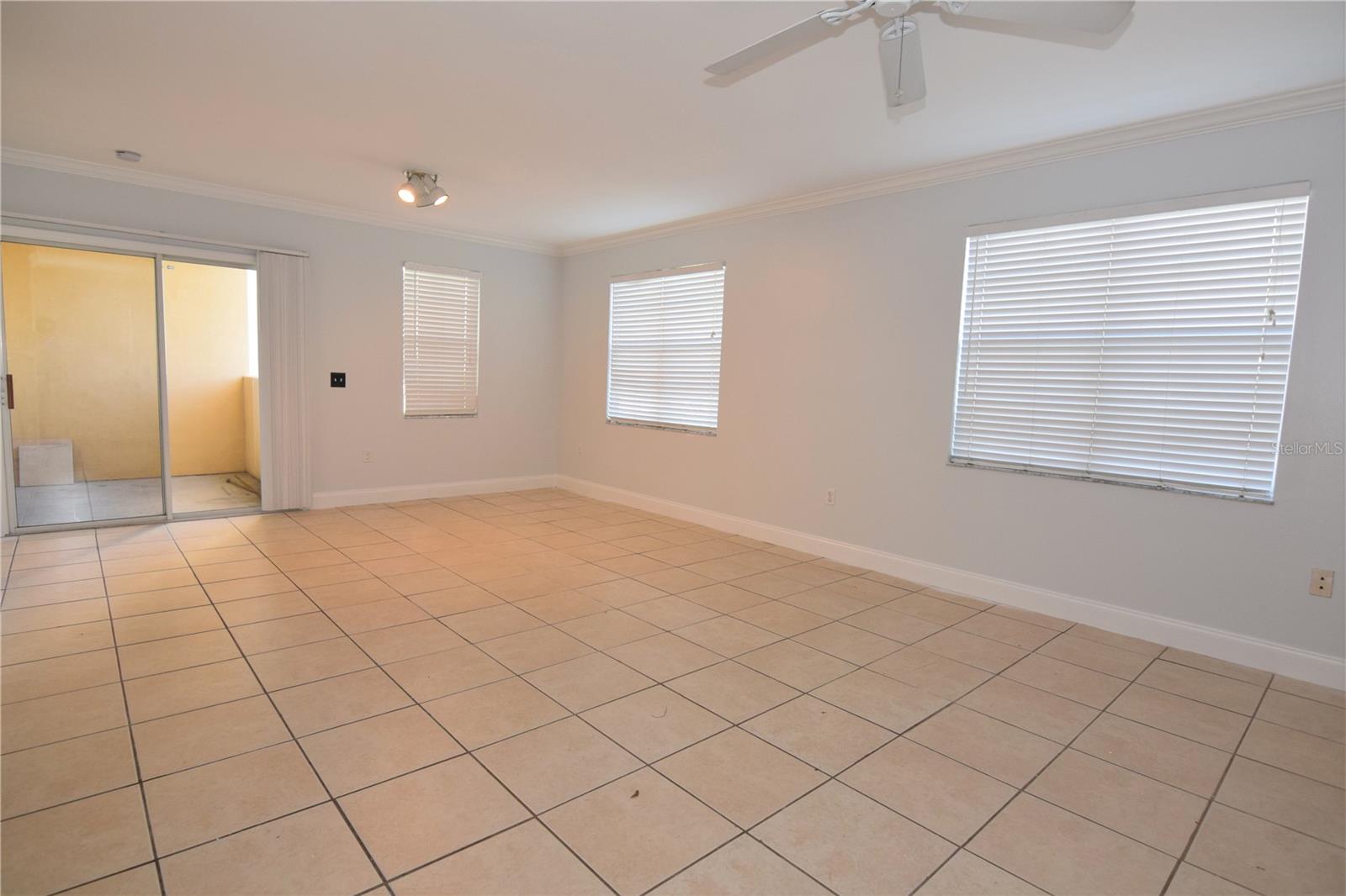 VILLAGIO - Residential Lease