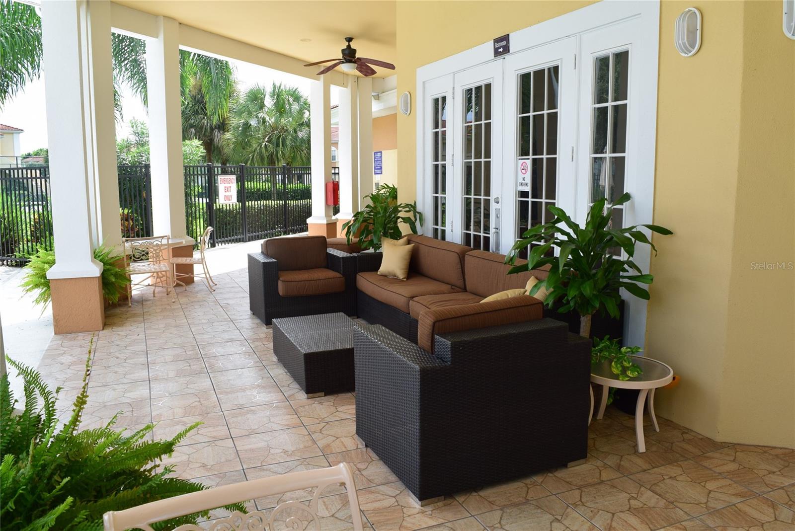VILLAGIO - Residential Lease