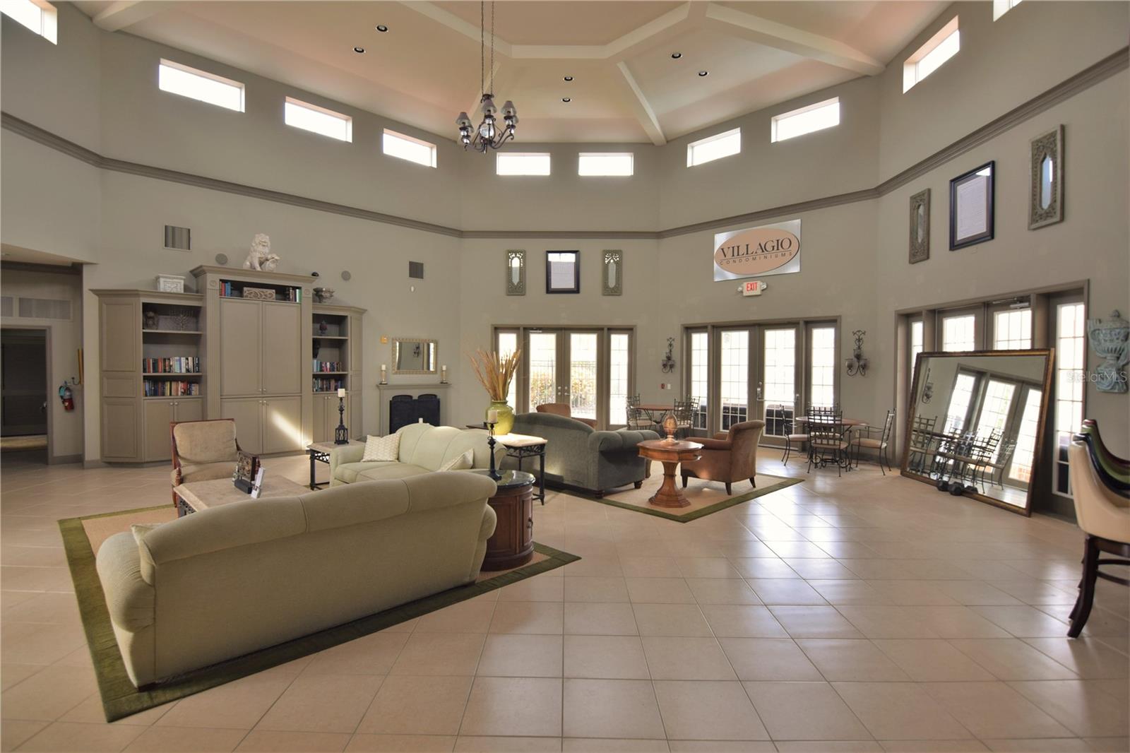 VILLAGIO - Residential Lease